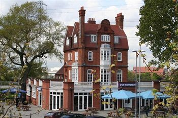 Connaught House Hotel